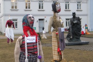 Sušvito sužibo Morių paradas prie Šilutės dvaro. 030