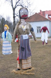 Sušvito sužibo Morių paradas prie Šilutės dvaro. 036