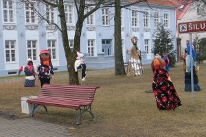 Sušvito sužibo Morių paradas prie Šilutės dvaro. 037